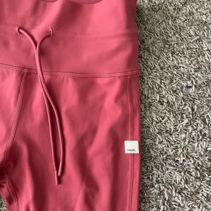 Vuori Pink Leggings